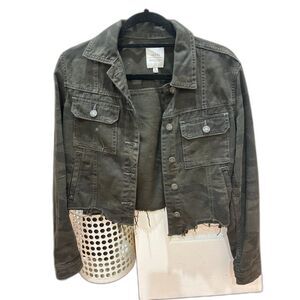 Hidden Mixology Frayed Hem Camo Cropped Denim Jacket Green Medium